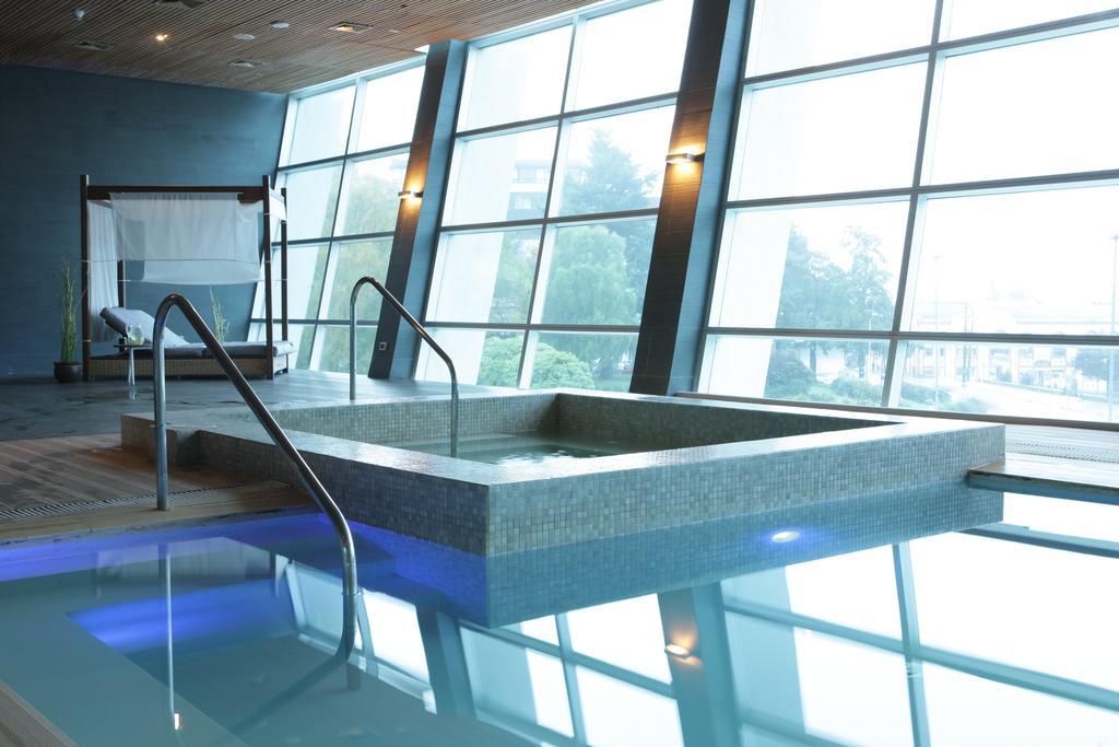 Hotel Dreams Valdivia Exterior photo The spa at the Hotel de la Paix